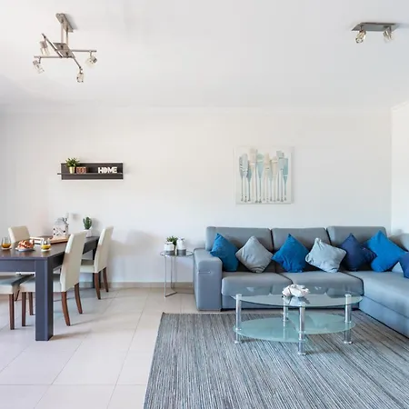 Apartment, 10 Min Walk To Marina Lagos
