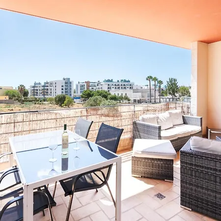 Apartment, 10 Min Walk To Marina