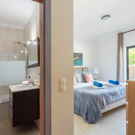 Apartment Apartment, 10 Min Walk To Marina *